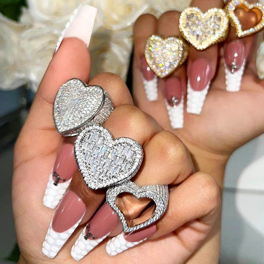 Iced heart statement ring with crystal stones in gold tone — Solara Gold
